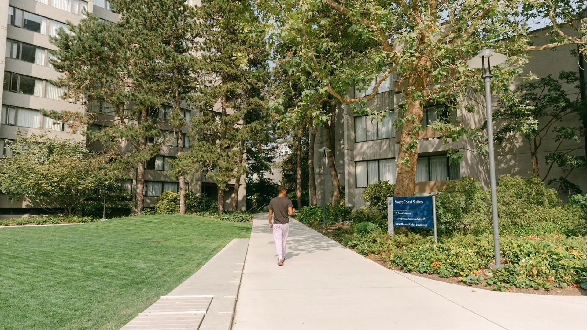 Hotel West Coast Suites At Ubc Vancouver