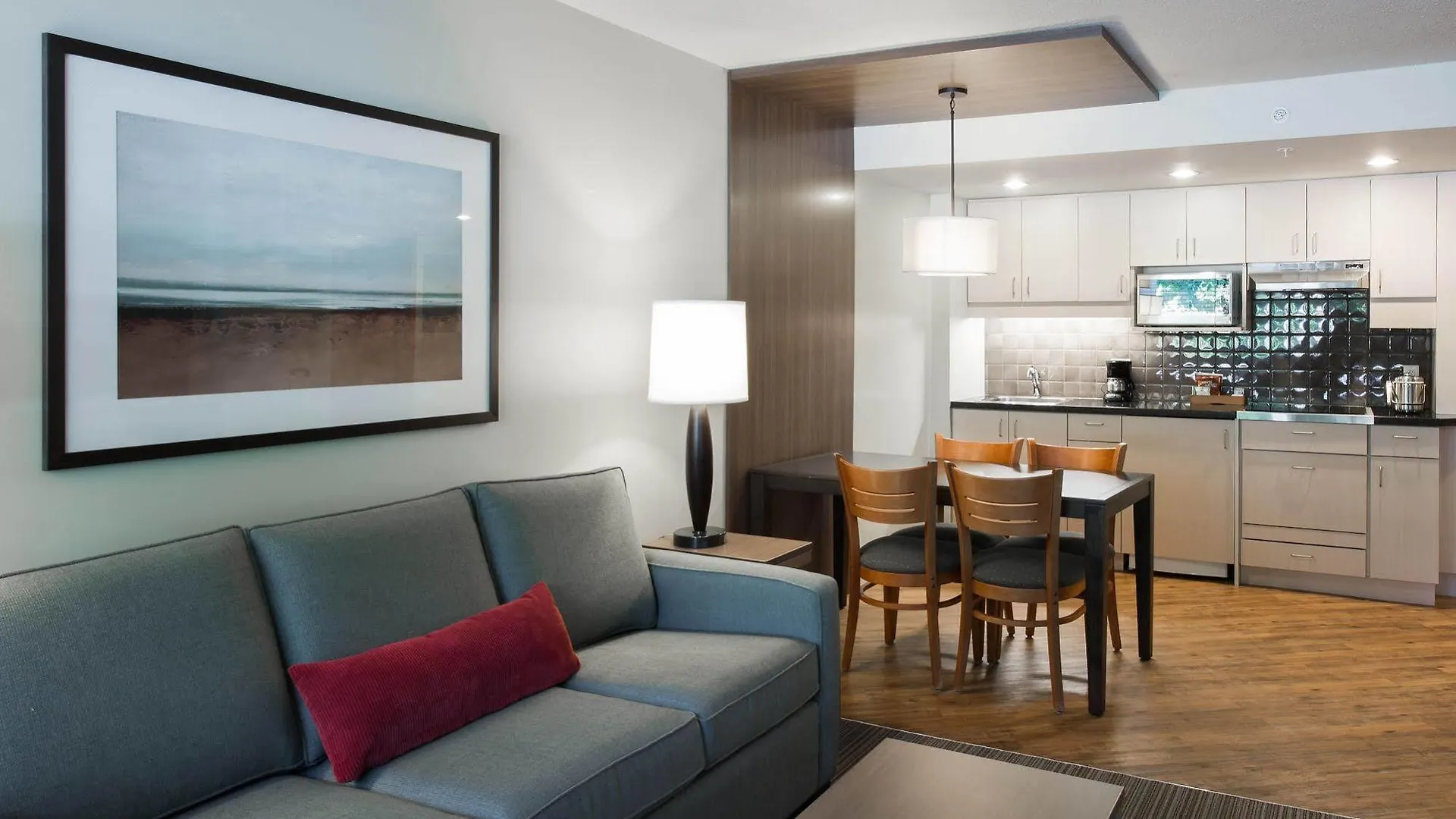 Hotel West Coast Suites At Ubc Vancouver